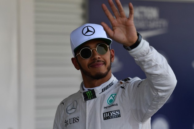 Lewis Hamilton (GBR) Mercedes AMG F1 , despuéas de los oficiales . G.P. de Méjico, Circuito Hermanos Rodríguez, Ciudad de Méjico, Méjico. Decimonovena prueba del mundial, miércoles 26, octubre, 2016.