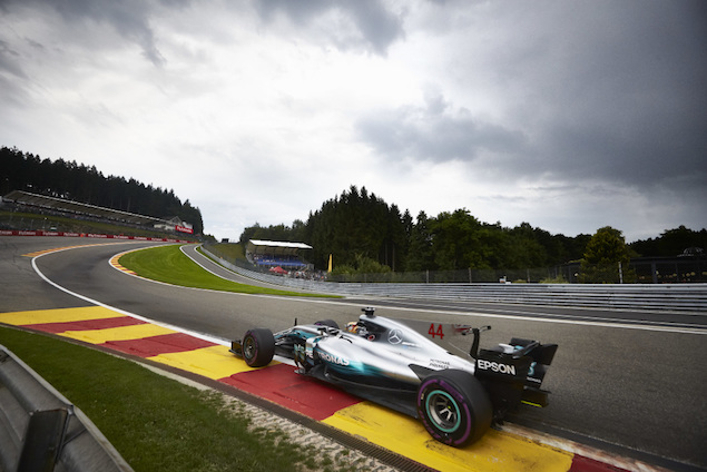 Hamilton (FOTO: Mercedes AMG F1 Motorsport)