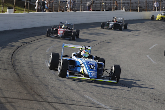 Sierra en el Lucas Oil Raceway de Indy (FOTO: Joe Skibinski/IMS, LLC Photo)