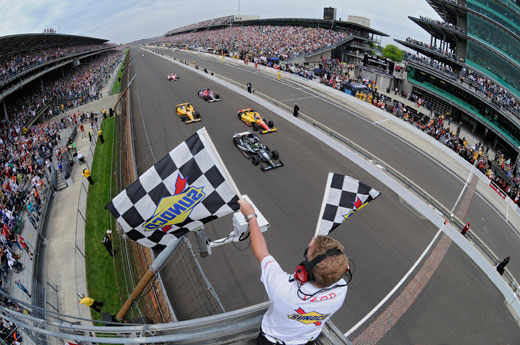 Tony Kanaan ganó Indy 500 en 2013 (FOTO: INDYCAR)