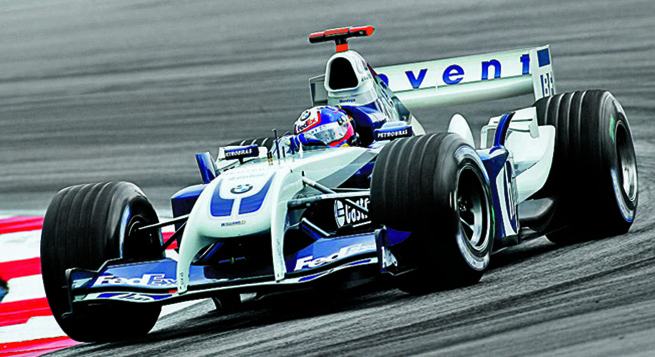 Alas frontales Williams F1 2004