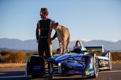 Αποτέλεσμα εικόνας για Drag Race: Formula E Car vs Cheetah