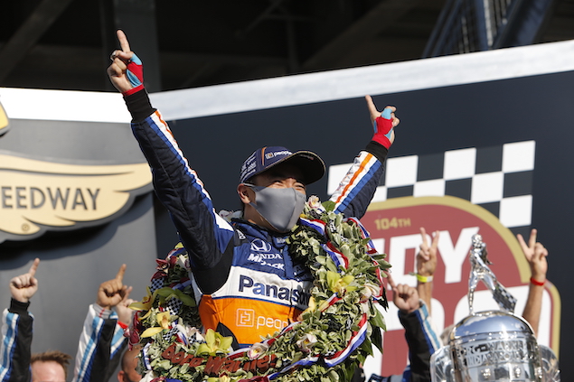 Sato gana Indy 500 (FOTO: Chris Jones/INDYCAR)