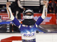 Harvick gana en Darlington (FOTO: NASCAR)