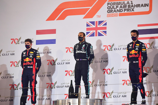 El podio de Bahrein 1 (FOTO: Giuseppe Cacace/Red Bull Content Pool)