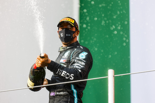 Hamilton renueva con Mercedes sólo para 2021 (FOTO: Mercedes AMG F1)