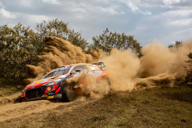 Kenia, Día 1: Neuville aventaja a rivales en apertura difícil (FOTO: Hyundai Motorsport GmbH)