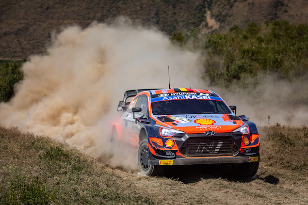 WRC Kenia, Día 2: Neuville se acerca al triunfo (FOTO: Hyundai Motorsport GmbH)