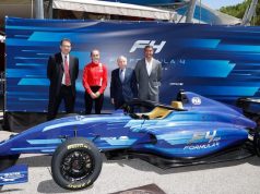 F4: Auto de segunda generación se presenta (FOTO: FIA)