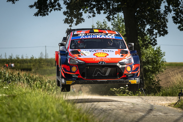 WRC Bélgica, Día 2: Neuville mantiene ventaja sobre Breen (FOTO: Jaanus Ree/Red Bull Content Pool)