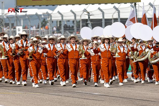 La banda musical de la Universidad de Texas durante el GP de Estados Unidos F1 2021 en el Circuito de las Américas (FOTO: Arturo Vega para FASTMag)