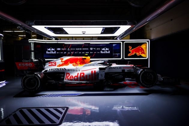 Decoración con la cual Red Bull, Checo Pérez y Max Verstappen honrarán a Honda en el GP de Turquía (FOTO: Mark Thompson/Red Bull Content Pool)
