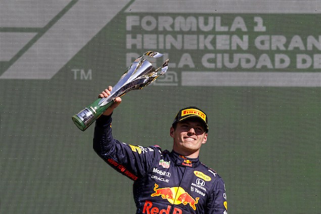 Verstappen todavía no quiere pensar en que en título está al alcance (FOTO: Glenn Dunbar/Pirelli Motorsport)