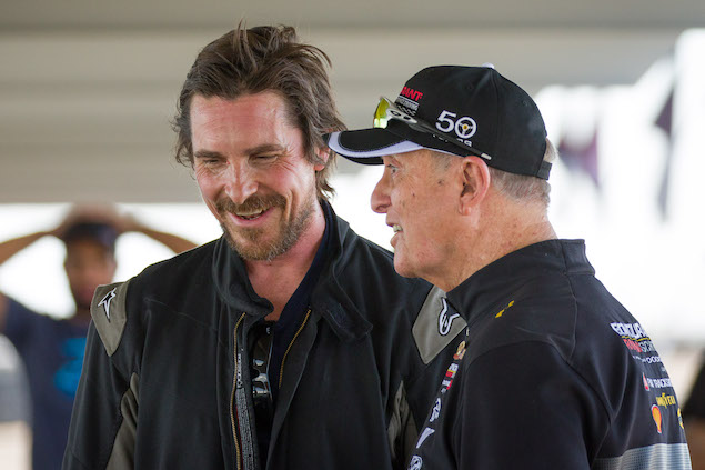 Bondurant y Christian Bale (FOTO: Bondurant Racing School)