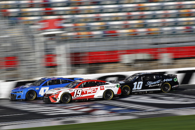 NASCAR usará paquete de 670 hp y spoiler de 4 pulgadas en casi todo 2022 (FOTO: Jared C. Tilton/NASCAR)