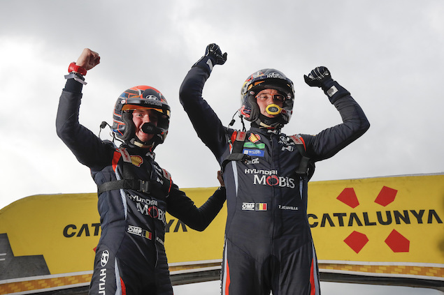 Martijn Wydaeghe y Thierry Neuville (FOTO: Hyundai Motorsport GmbH)