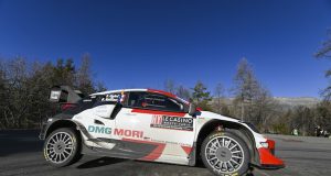 Montecarlo Día 2: Ogier responde y le arrebata liderato a Loeb (FOTO: Toyota Gazoo Racing WRT)