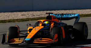 Norris, adelante en inicio de pretemporada 2022 de F1 (FOTO: McLaren Racing)