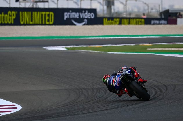 Fabio Quartararo (Yamaha) durante las prácticas del GP de Katar 2022 (FOTO: Dorna/MotoGP)