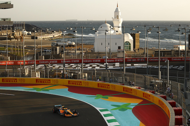 GP de Arabia Saudita sigue en pie pese a ataque (FOTO: Andy Hone/Pirelli)