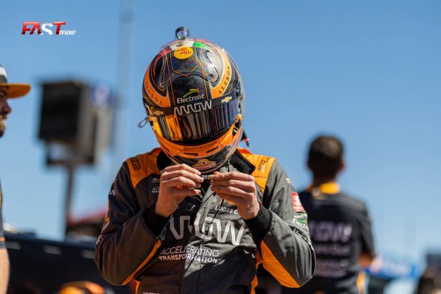 Pato O'Ward (ARROW McLaren SP) durante el sábado de acción del Texas 375 de IndyCar (FOTO: Arturo Vega para FASTMag)