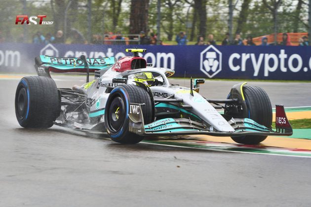 Lewis Hamilton (Mercedes AMG F1) durante el viernes de prácticas del GP de Emilia Romaña 2022 de F1 (FOTO: Piergiorgio Facchinetti para FASTMag)