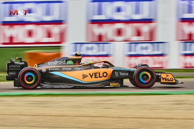 Lando Norris (McLaren) durante la Carrera Sprint del GP de Emilia Romaña de F1 2022 en Imola (FOTO: Piergiorgio Facchinetti para FASTMag)