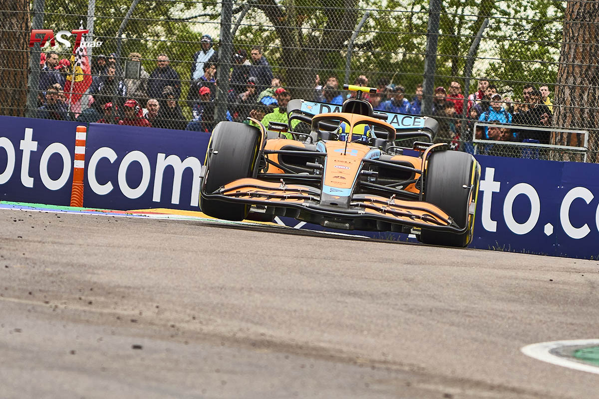 Lando Norris (McLaren) durante el GP de Emilia Romaña 2022 de F1 (FOTO: Piergiorgio Facchinetti para FASTMag)