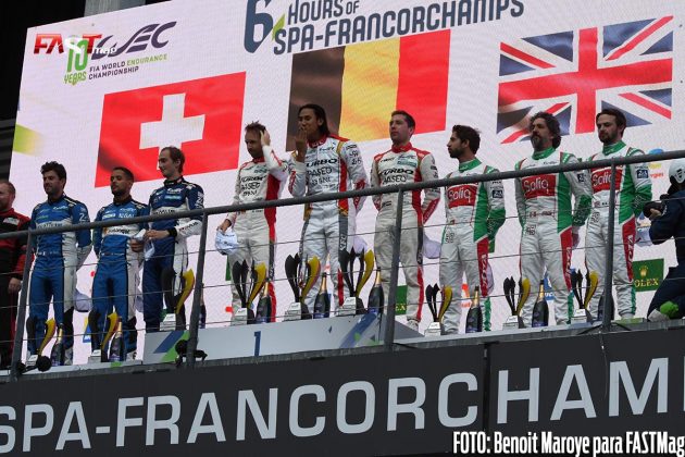 El podio de la clase LMP2 de las "6H de Spa", segunda fecha del WEC 2022, al cual subieron Roberto González, Antonio Félix da Costa y Will Stevens (FOTO: Benoit Maroye para FASTMag)