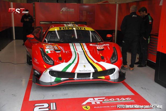Garaje de AF Corse Ferrari para las "6H de Spa" del WEC 2022 (FOTO: Benoit Maroye para FASTMag)