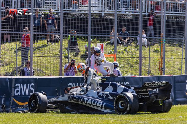 Yuki Tsunoda (Scuderia AlphaTauri) crashes during the 2022 F1 Canadian Grand Prix (PHOTO: Arturo Vega for FASTMag)