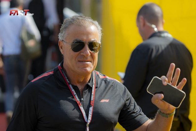 Jean Alesi en el inicio de actividades de sábado en el GP de Francia F1 2022 (FOTO: Piergiorgio Facchinetti para FASTMag)