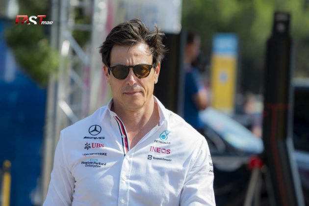 Toto Wolff (Mercedes AMG F1) en el inicio de actividades de sábado en el GP de Francia F1 2022 (FOTO: Piergiorgio Facchinetti para FASTMag)