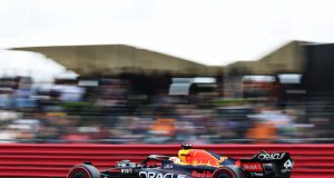 F1 Gran Bretaña: Max y Checo enderezan rumbo en PL3 (FOTO: Peter Fox/Red Bull Content Pool)