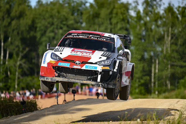 WRC Estonia: Rovanperä le arrebata liderato a Evans en final de viernes (FOTO: Toyota Gazoo Racing WRT)