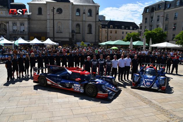 Los ORECA No. 22 y 23 (LMP2) de United Autosports en el escrutinio de las “24 Horas de Le Mans” de 2022 (FOTO: Benoit Maroye para FASTMag)