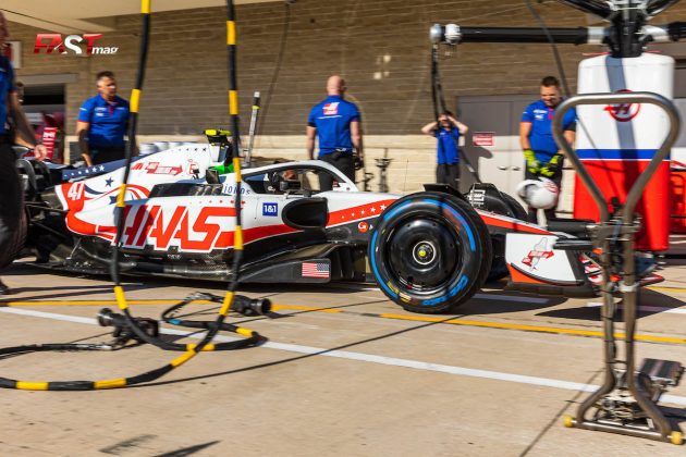 Haas VF-22 en el garaje del Circuito de las Américas, durante el Día de Medios del GP de Estados Unidos 2022 de F1 (FOTO: Arturo Vega para FASTMag)