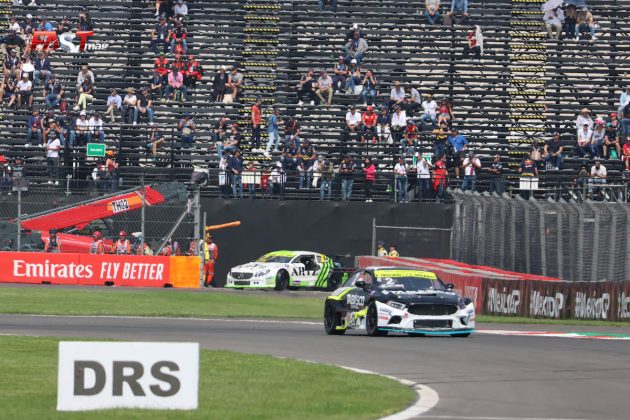 Alex Tagliani durante la carrera de Legends Cup en el Autódromo Hermanos Rodríguez (FOTO: Jalife para FASTMag)