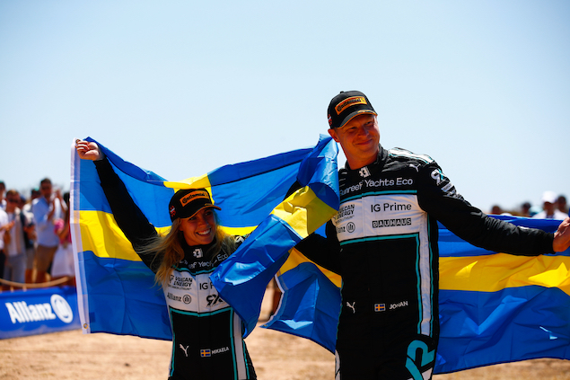 Mikaela Åhlin-Kollulinsky y Johan Kristoffersson buscan el título (FOTO: Extreme E)