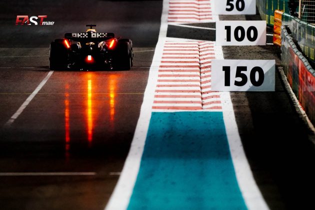 Daniel Ricciardo (McLaren F1) durante el GP de Abu Dabi 2022 de F1 (FOTO: Arturo Perea para FASTMag)