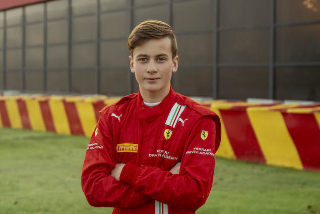 Tuukka Taponen se une a Academia de Pilotos de Ferrari (FOTO: FDA)