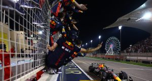 Verstappen gana, "Checo" segundo en GP de Baréin (FOTO: Mark Thompson/Red Bull Racing)