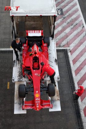 Ferrari F2008 de Kimi Raikkönen durante el Gran Premio Histórico de Francia (FOTO: Yann Seite)