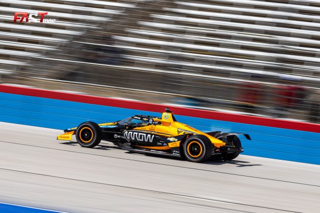Pato O'Ward (Arrow McLaren) en la calificación del PPG 375 de INDYCAR desde Texas Motor Speedway (FOTO: Arturo Vega para FASTMag)