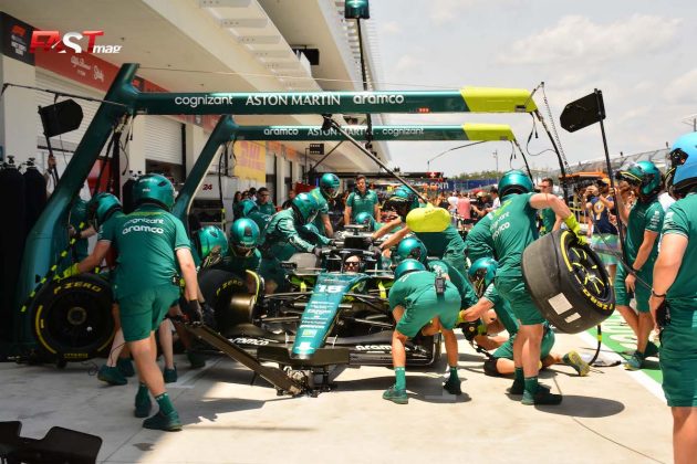 El auto de Fernando Alonso (Aston Martin F1 Team) antes de las prácticas de viernes en el Gran Premio de Miami 2023 de F1 (FOTO: Luis Ugarte para FASTMag)