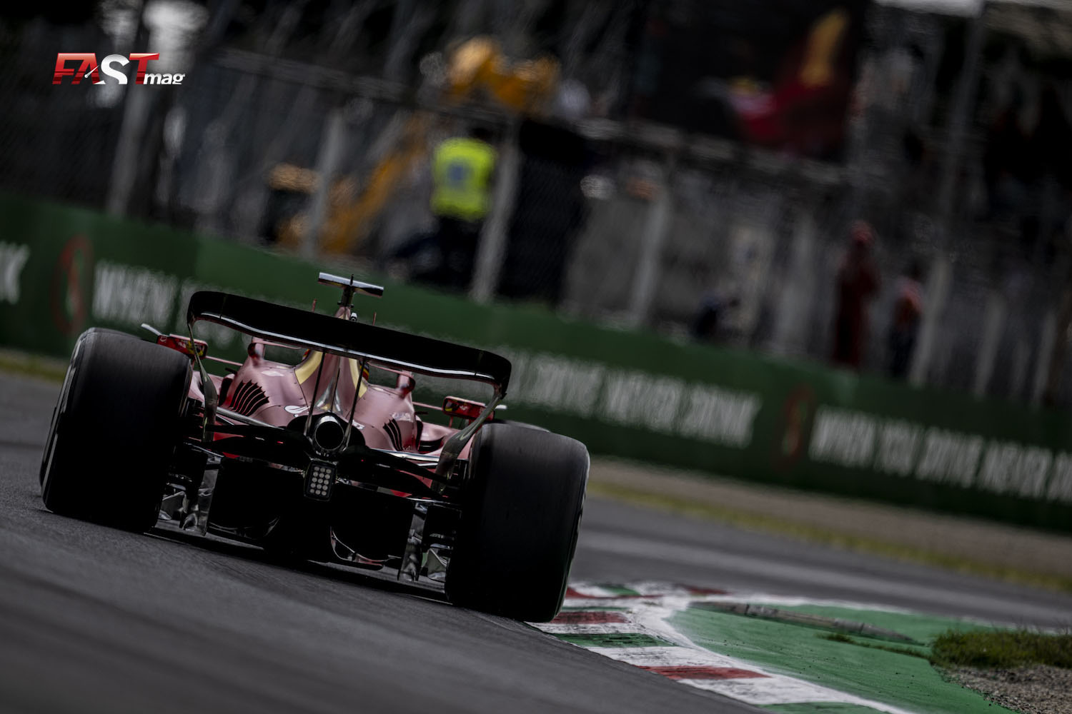 Charles Leclerc (Scuderia Ferrari) durante la Práctica 1 del GP de Italia 2023 de F1 (FOTO: Daniele Benedetti para FASTMag)