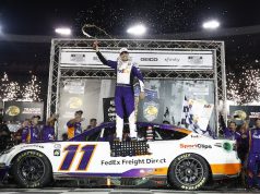Hamlin gana en Bristol; eliminan a Logano de playoffs de NASCAR (FOTO: NASCAR Media)